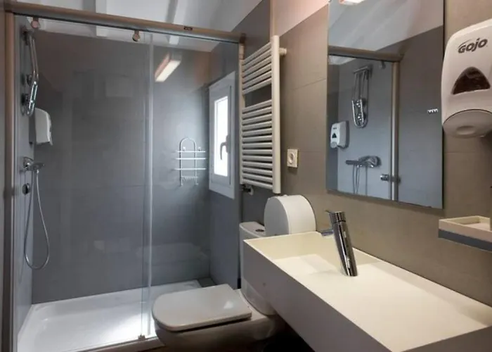 Гостьовий будинок Iturriza 2*